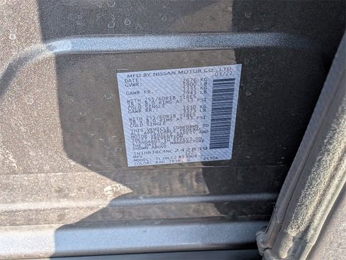 Used 2022 Nissan Pathfinder SV image 23