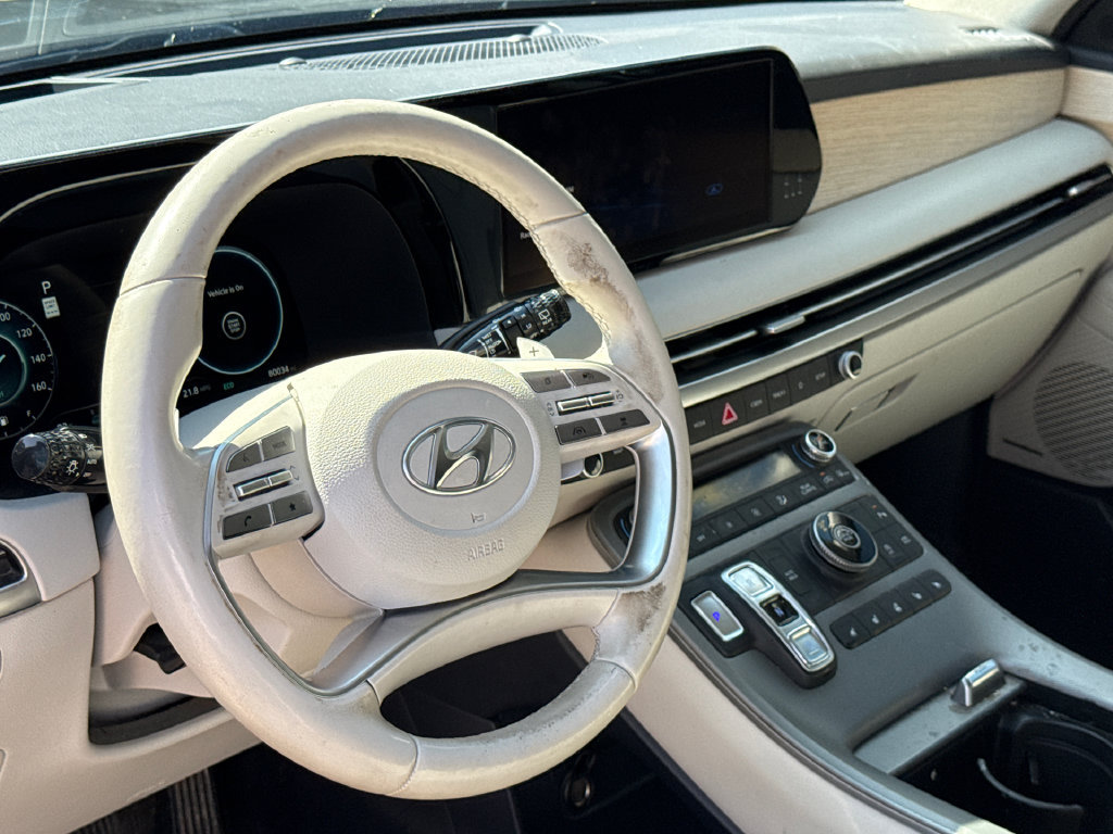 Used 2023 Hyundai Palisade Limited FWD image 16