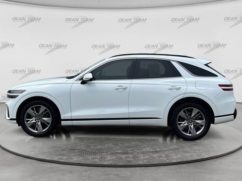 Used 2024 Genesis GV70 3.5T Sport AWD/4WD image 5