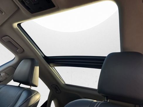 Used 2020 Lexus RX 450h AWD w/ Luxury Package image 30