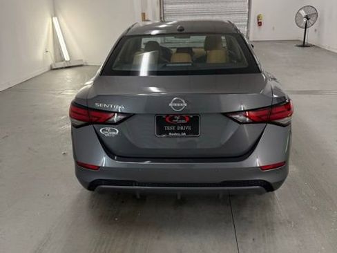 New 2025 Nissan Sentra SV w/ SV Premium Package image 5