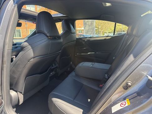 Used 2019 Lexus ES 350 F Sport w/ Accessory Package image 29