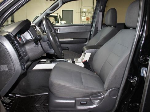 Used 2012 Ford Escape XLT FWD image 10