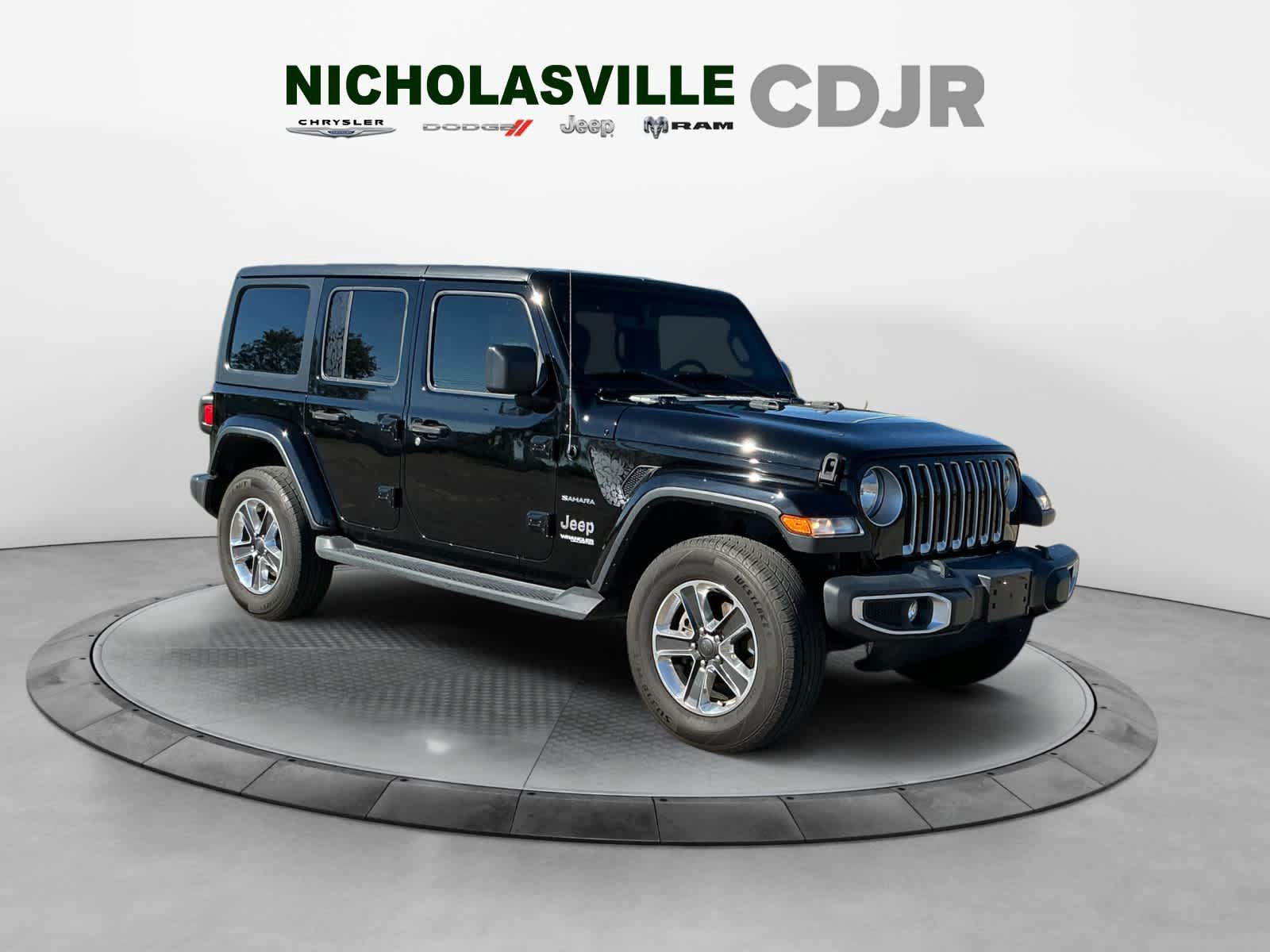 Used 2019 Jeep Wrangler Unlimited Sahara AWD/4WD image 7