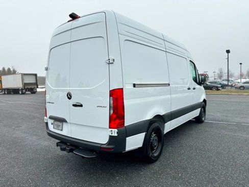 New 2025 Mercedes-Benz Sprinter 2500 image 4