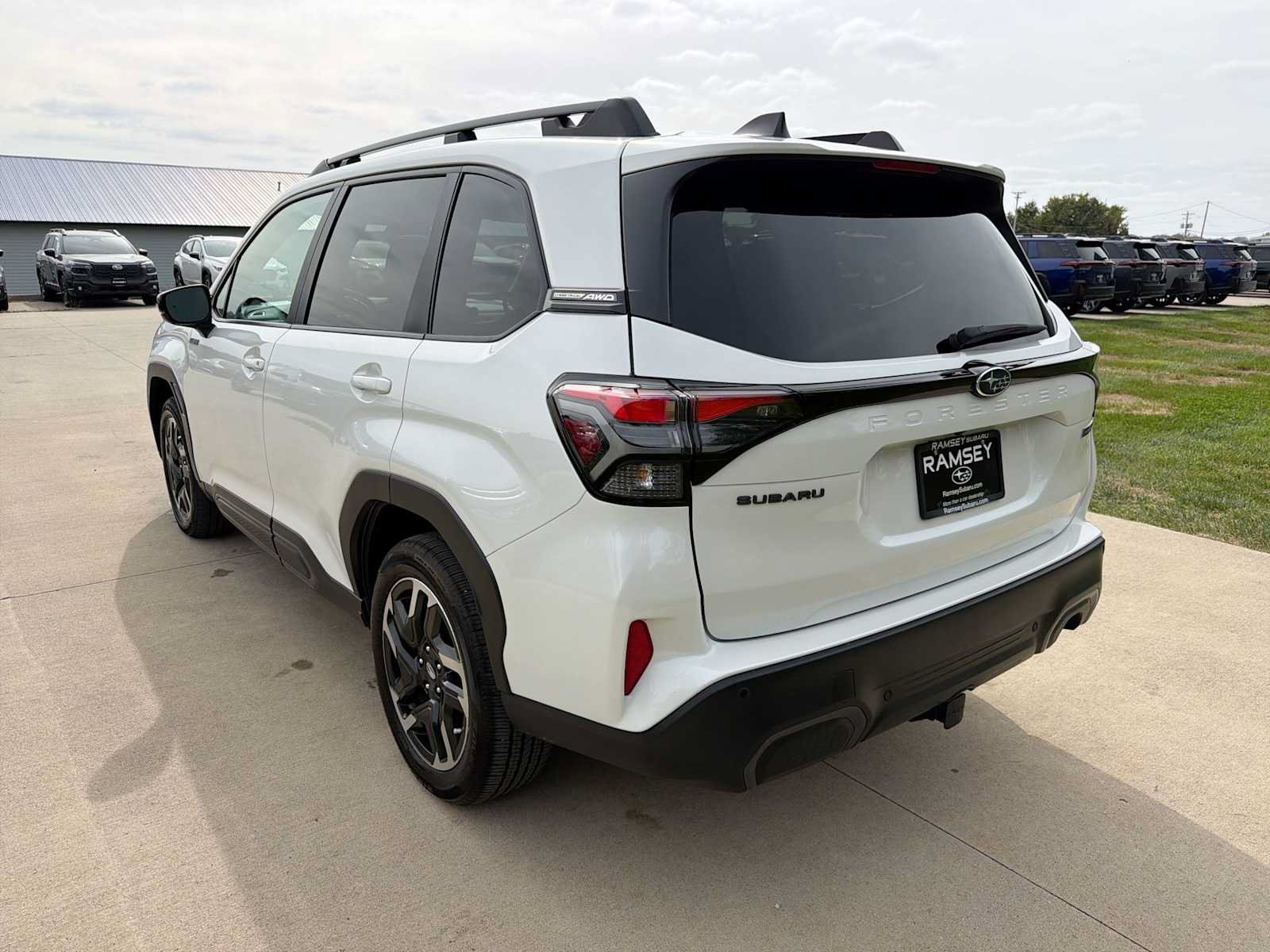 Used 2026 Subaru Forester Limited AWD/4WD image 4