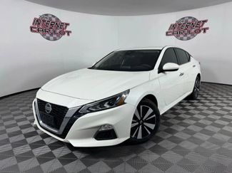 Used 2021 Nissan Altima 2.5 SV video 1