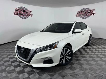 Used 2021 Nissan Altima 2.5 SV