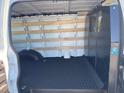 Used 2023 Chevrolet Express 2500 Work Van w/ Driver Convenience Package image 20