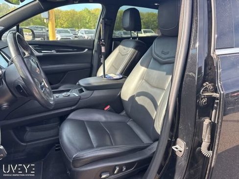 Used 2023 Cadillac XT5 Premium Luxury w/ LPO, Floor Liner Package AWD/4WD image 6