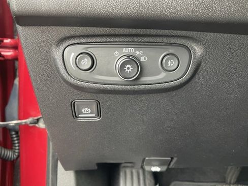 Used 2019 GMC Terrain SLT w/ Preferred Package image 22