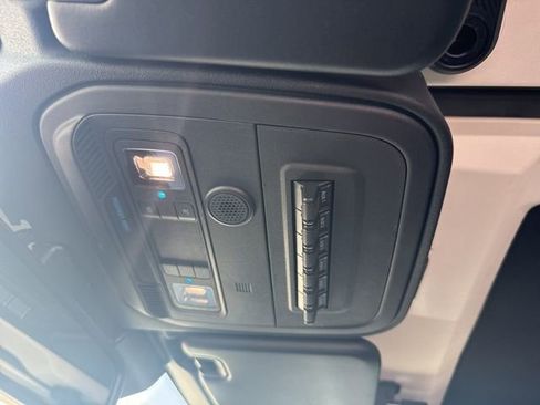 Used 2025 Ford Bronco Heritage Edition image 27