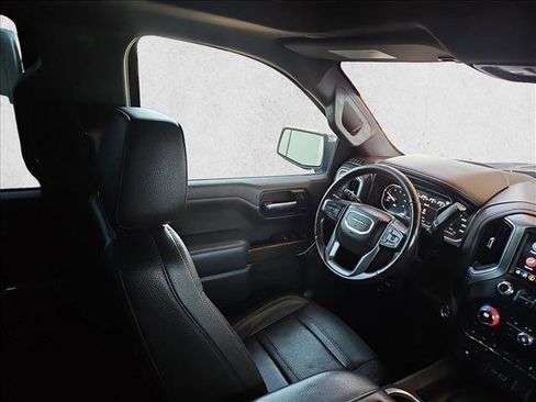 Used 2021 GMC Sierra 1500 Denali w/ Denali Ultimate Package AWD/4WD image 2