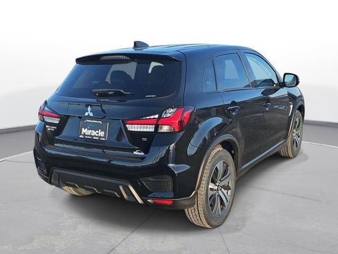 Used 2024 Mitsubishi Outlander Sport SE image 5