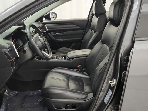 Used 2023 MAZDA CX-50 AWD 2.5 S w/ Premium Plus Pkg image 18