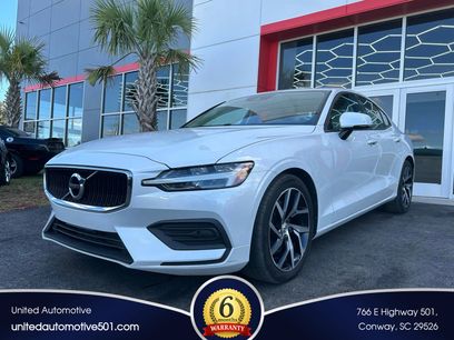 Used 2020 Volvo S60 T5 Momentum