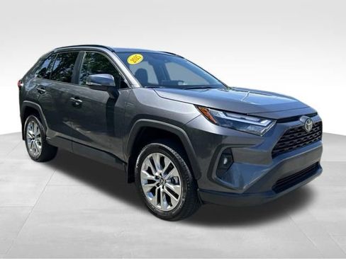 Used 2025 Toyota RAV4 XLE Premium w/ Weather Package AWD/4WD image 8