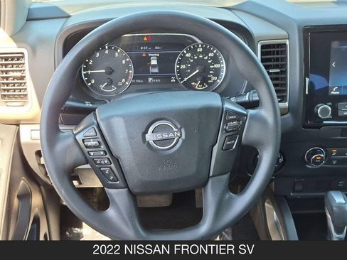 Used 2022 Nissan Frontier SV AWD/4WD image 12