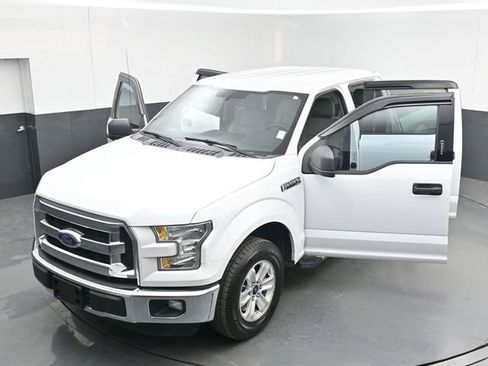 Used 2016 Ford F150 XLT RWD image 46