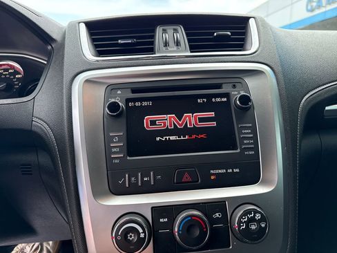 Used 2015 GMC Acadia SLE image 33