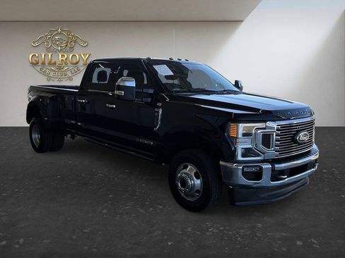 Used 2021 Ford F350 King Ranch w/ King Ranch Ultimate Package AWD/4WD image 3