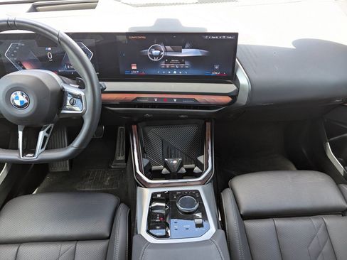 Used 2025 BMW X3 xDrive30i AWD/4WD image 14