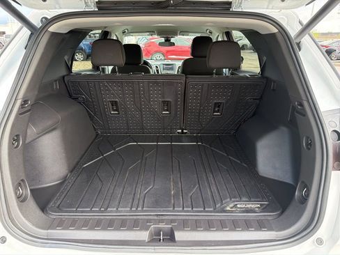 Certified 2024 Chevrolet Equinox LT w/ LPO, Floor Liner Package FWD image 12