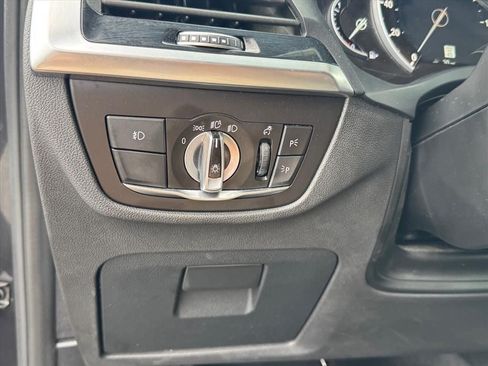 Used 2018 BMW X3 xDrive30i AWD/4WD image 19