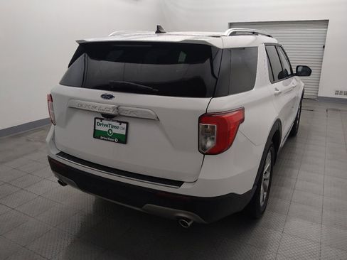 Used 2022 Ford Explorer Limited w/ Equipment Group 301A image 7