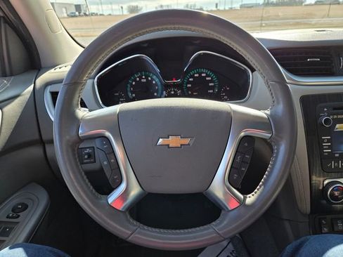 Used 2015 Chevrolet Traverse LT AWD/4WD image 21