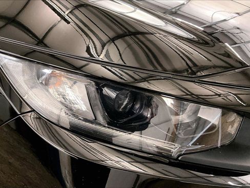 Used 2021 Honda Civic LX image 27