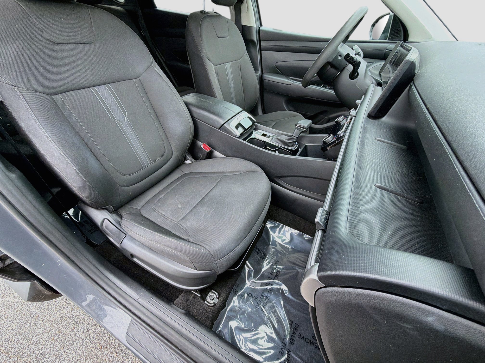 Used 2025 Hyundai Tucson SEL AWD/4WD image 14