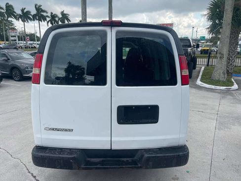 Used 2013 Chevrolet Express 1500 image 7