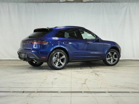New 2026 Porsche Macan AWD/4WD image 7