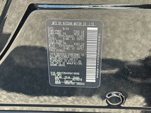 Used 2024 Nissan Armada SL w/ Midnight Edition Package RWD image 32