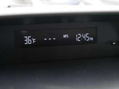 Used 2023 Subaru Forester image 29