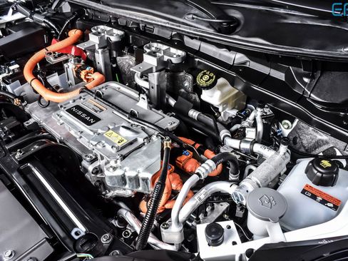 Used 2024 Nissan Ariya EVOLVE+ e-4ORCE image 12