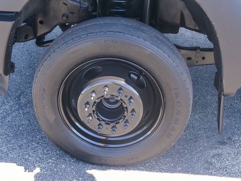 Used 2013 Ford F450 XL image 5