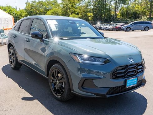 New 2026 Honda HR-V Sport image 4