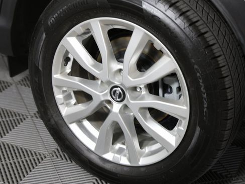 Used 2021 Nissan Rogue Sport S image 7