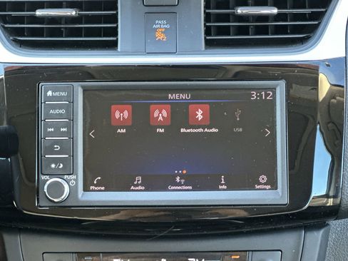 Used 2019 Nissan Sentra SV w/ Special Edition Package image 28