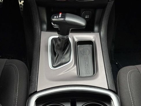 Used 2023 Dodge Charger Scat Pack RWD image 7