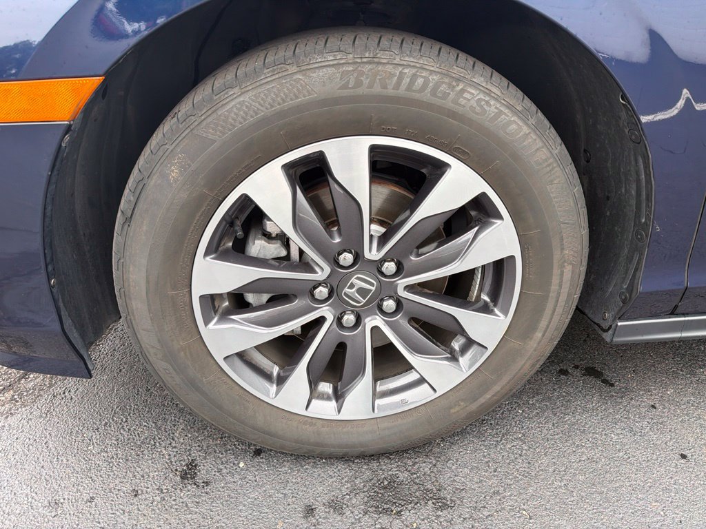 Certified 2024 Honda Odyssey EX-L image 10