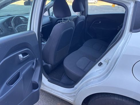 Used 2017 Kia Rio LX FWD image 16