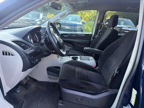 Used 2012 Dodge Grand Caravan Crew w/ Crew Value Pkg FWD image 11