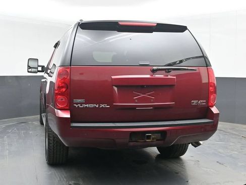 Used 2010 GMC Yukon XL SLT AWD/4WD image 12