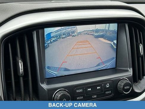 Used 2017 Chevrolet Colorado ZR2 w/ LPO, Premium Interior Package AWD/4WD image 21