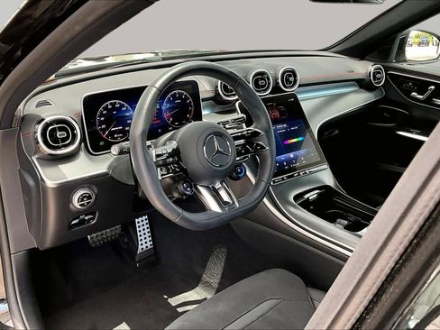 Used 2025 Mercedes-Benz C 43 AMG 4MATIC Sedan image 17