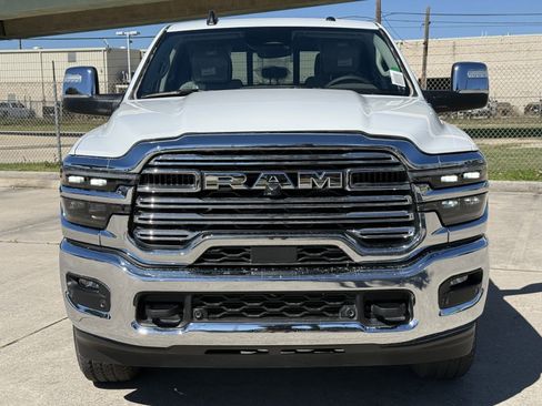 New 2025 RAM 2500 Laramie image 7