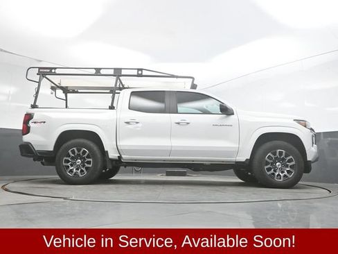Used 2024 Chevrolet Colorado Z71 w/ Advanced Trailering Package AWD/4WD image 45